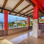 Apartament Karlo *